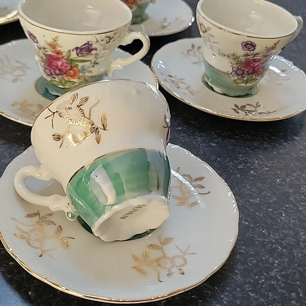 Vintage elegant floral
